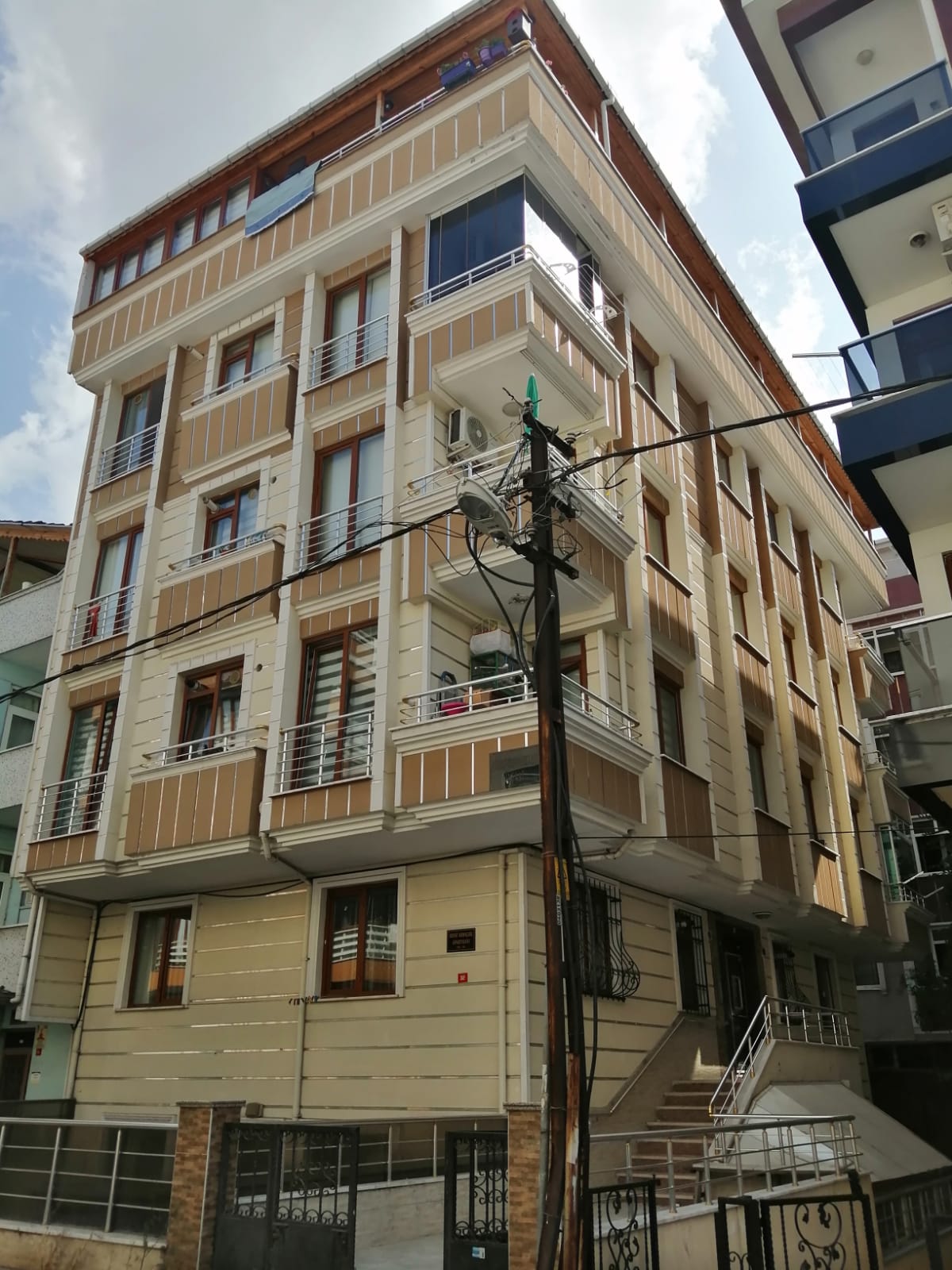 Flat for Land Project, Avcılar, Emekçi Street  -10  apartment